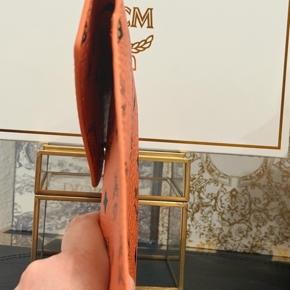 (PICK your Color) MCM Blue OR Tan Monogram Clutch- Novelty (price is for one) - Picture 12 of 13